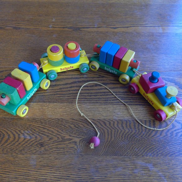 Vintage Holgate Activity Train  pull toy - Picture 1 of 11